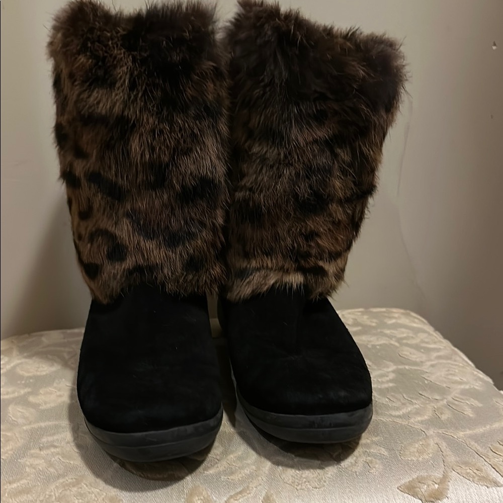 Stuart Weitzman Real Rabbit Fur/Suede Pull On Boo… - image 1